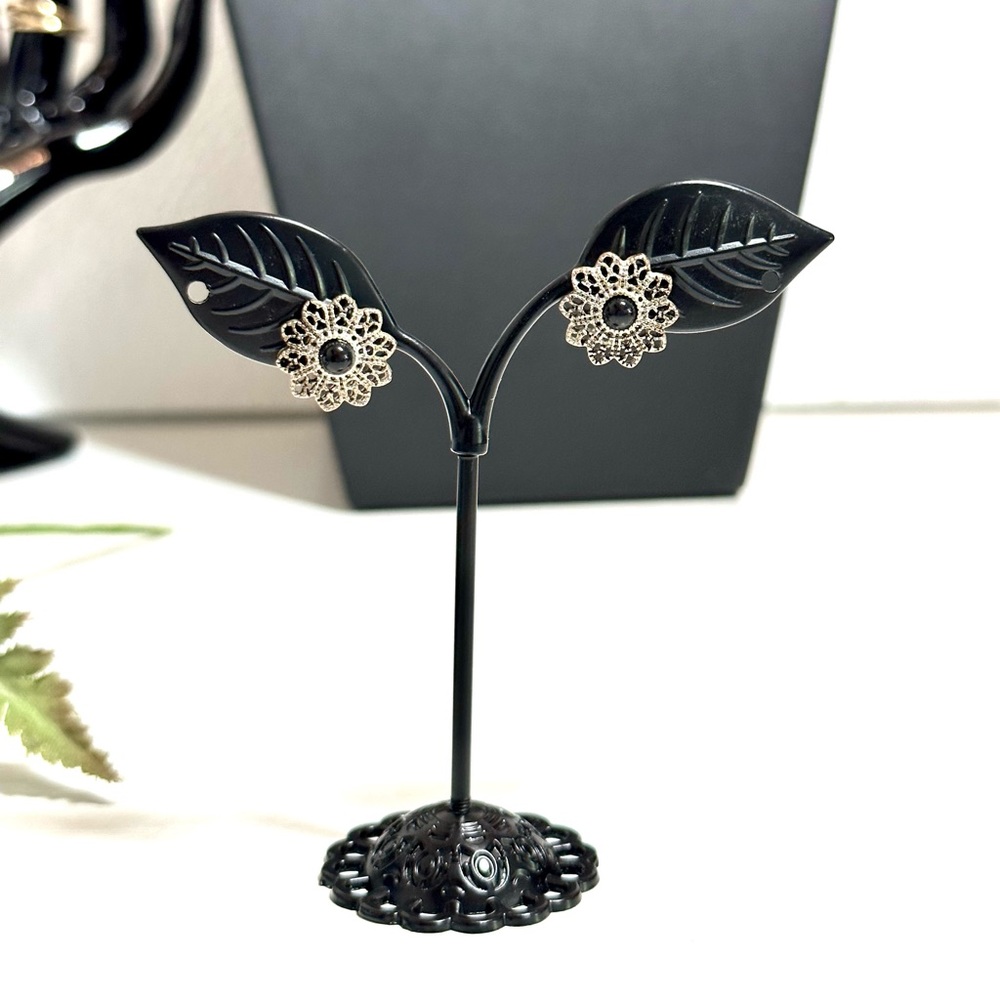 Gray Black Earrings